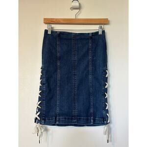 Free People Blue Denim Pencil Skirt Size 4 Stretch Lace Up Side Boho Retro Y2K